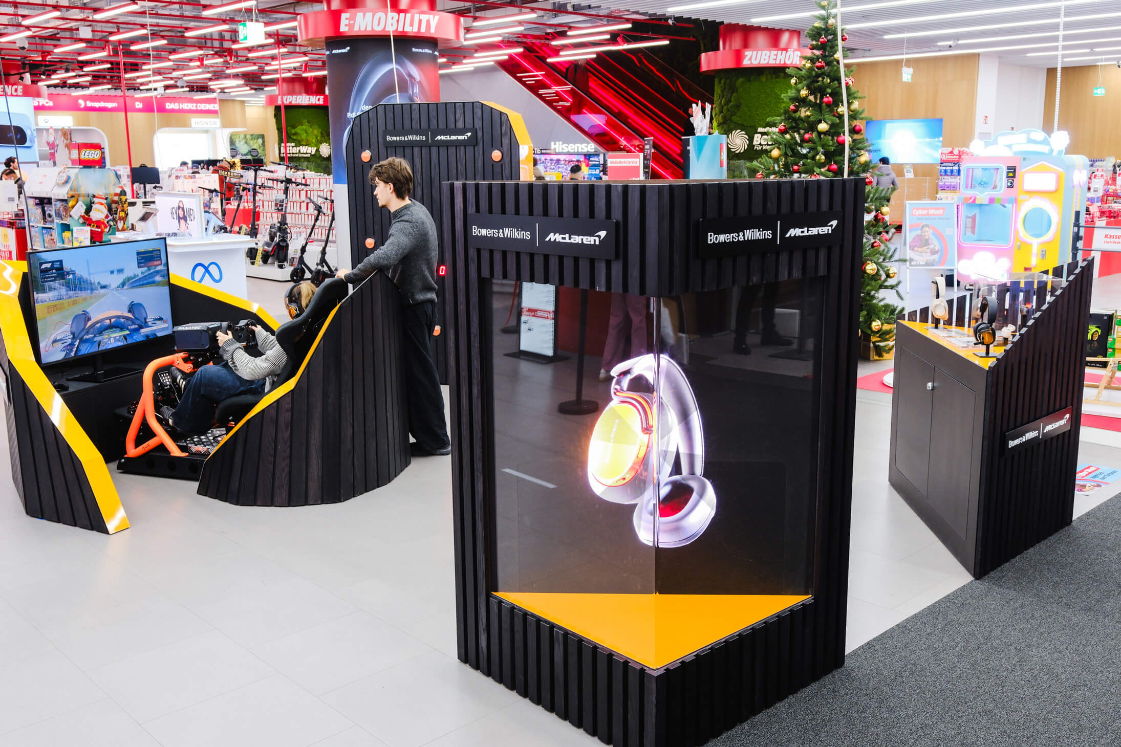 Bowers & Wilkins x McLaren